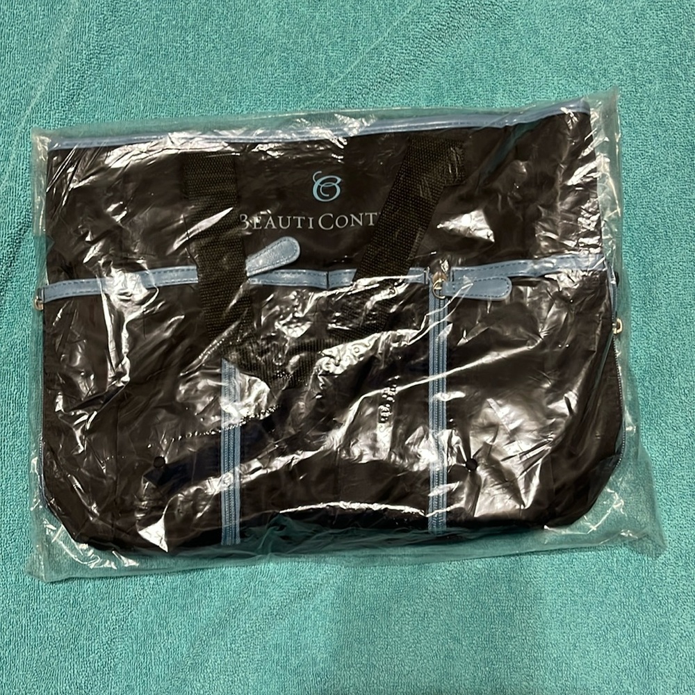 BeautiControl Make-up Bag.  Brand New.